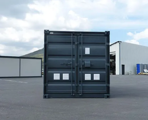 15 Fuß Container mit Elektroinstallation, Lüftungsgittern und Schlüsselschloss – Bild 7