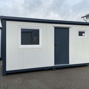 Container 5×2,40m + Sanitär